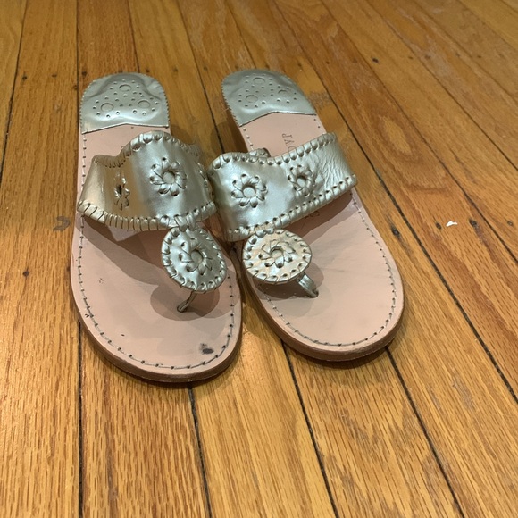 Jack Roger’s mini wedge sandal - Picture 2 of 8